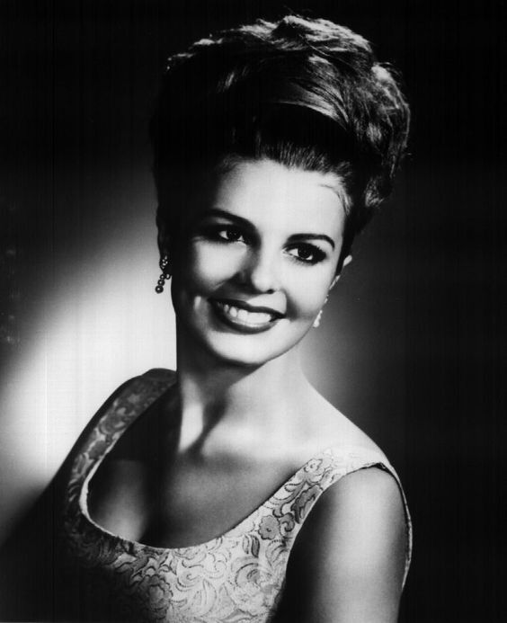 Miss Tennessee Brenda Seal